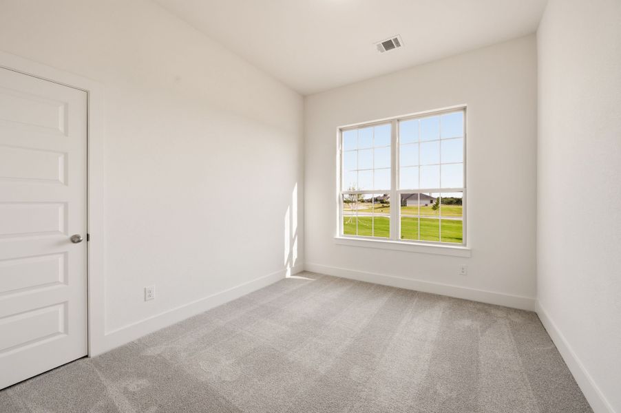 Spacious, unfurnished interior of a new home in Saddleback Estates, Boyd (Image 35).