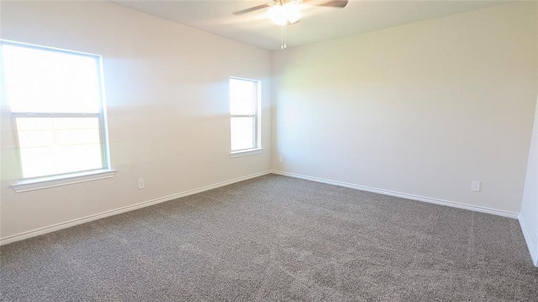 Spacious, unfurnished interior of a new home in Trailstone, Caddo Mills (Image 12).