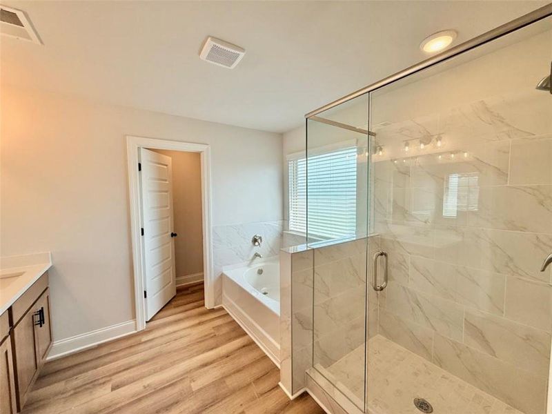 Furnished interior view inside a new home in , Bonaire (Image 12).