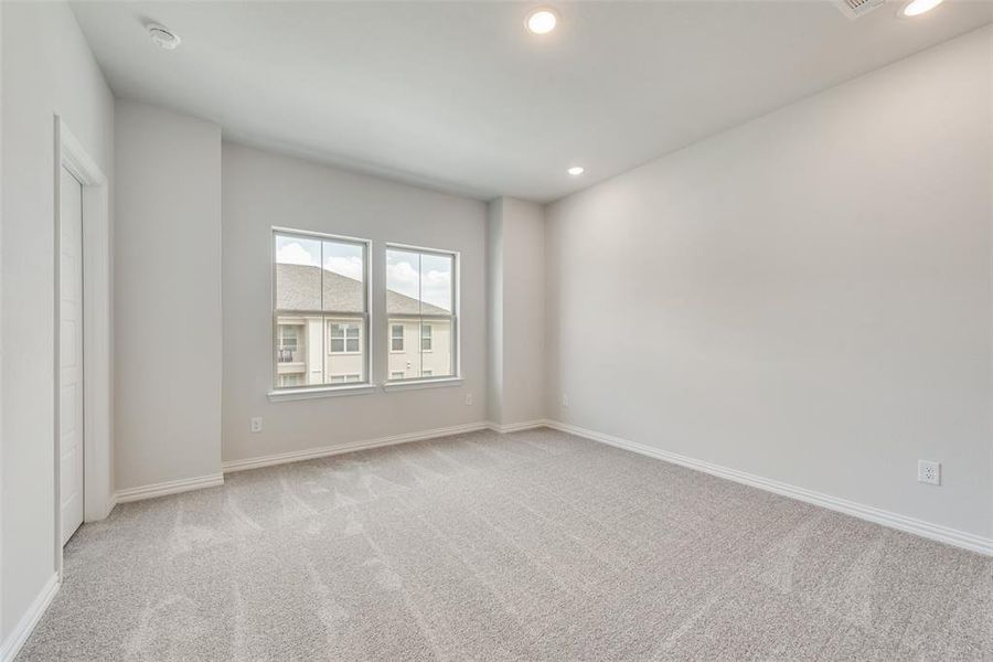 Spacious, unfurnished interior of a new home in City Point, North Richland Hills (Image 18). Spacious, unfurnished interior of a new home in City Point, North Richland Hills (Image 18).