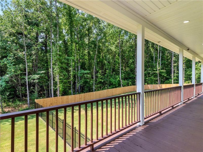 Exterior details and patio area of a home in , Griffin (Image 23).