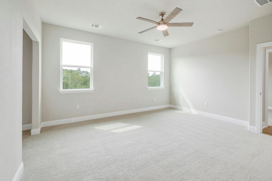 Image 39 of a home in Lago Vista.