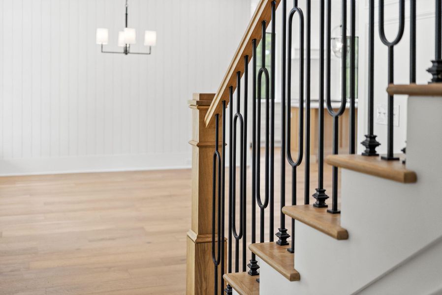 Close-up of interior finishes inside a home in , Ravenel (Image 20).