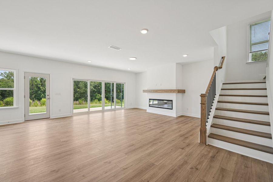 Representative unfurnished interior of a home built from the Jordan by Ashton Woods in Rowland's Grant, Fuquay Varina (Image 36).