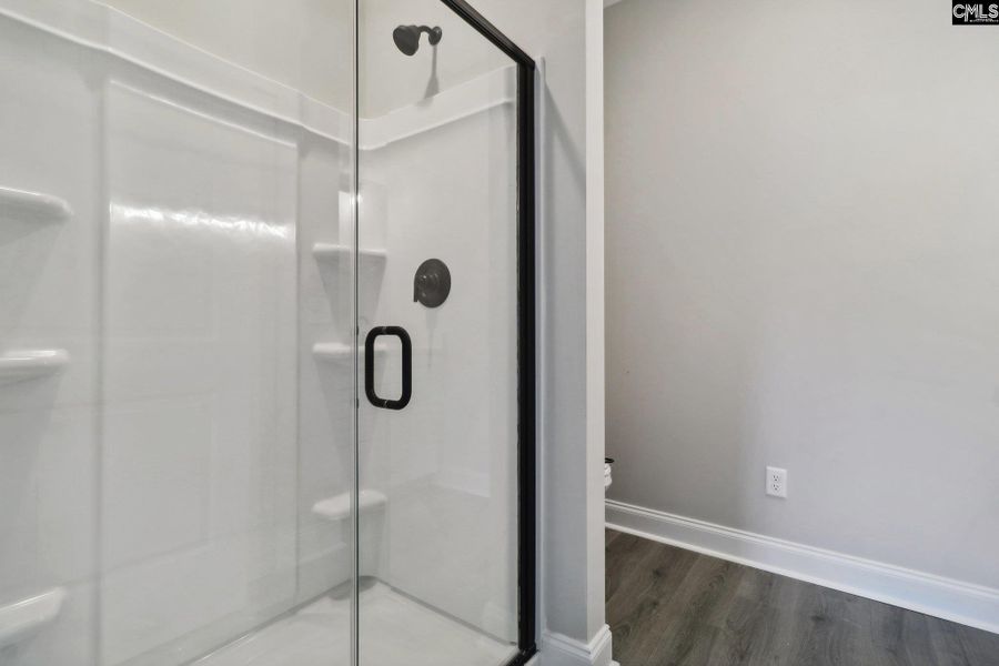 Stock Photo colors and options may be different Stock Photo colors and options may be different