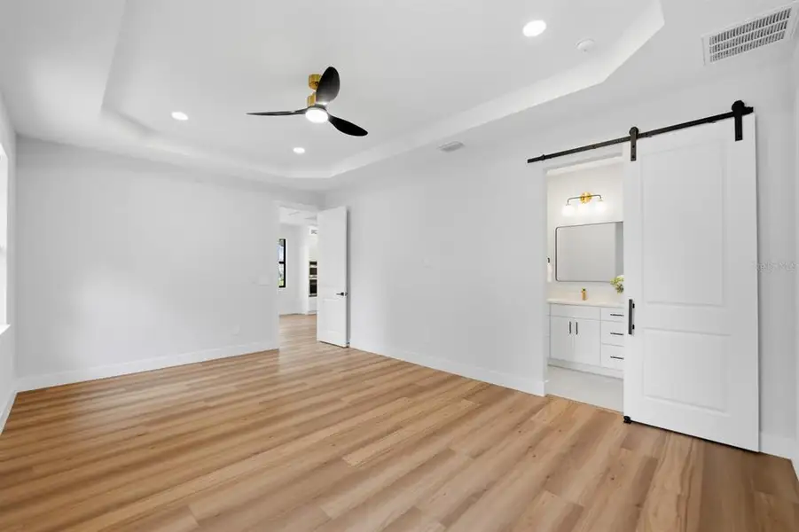 Spacious, unfurnished interior of a new home in , Brooksville (Image 16).