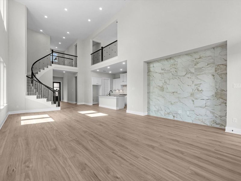 Spacious, unfurnished interior of a new home in Pecan Ridge, Fulshear (Image 14).