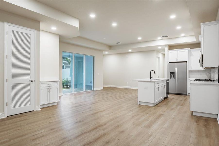 Spacious, unfurnished interior of a new home in , Clearwater (Image 27). Spacious, unfurnished interior of a new home in , Clearwater (Image 27).