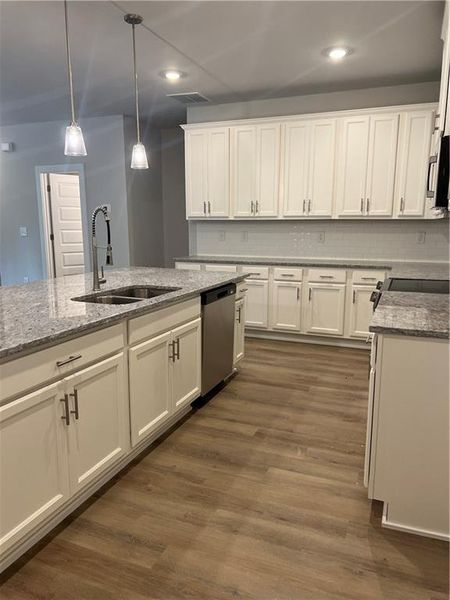 Furnished interior view inside a new home in The Park at Gainesville Township, Gainesville (Image 38). Furnished interior view inside a new home in The Park at Gainesville Township, Gainesville (Image 38).