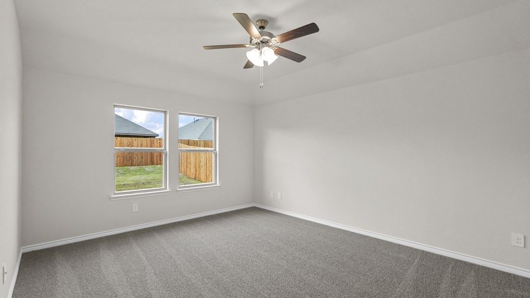 Spacious, unfurnished interior of a new home in Trailstone, Caddo Mills (Image 9).