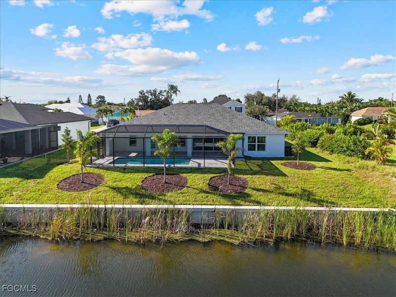 Exterior details and patio area of a home in Cape Coral, Cape Coral (Image 28).
