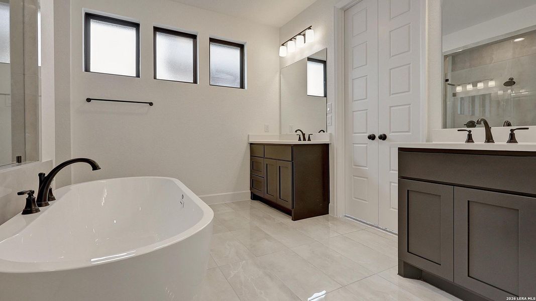 Furnished interior view inside a new home in Corley Farms, Boerne (Image 7).