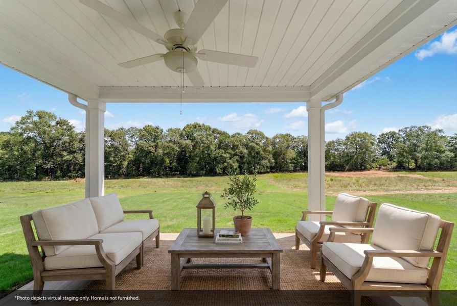 Exterior details and patio area of a home in Burke Estates, Chesnee (Image 3).