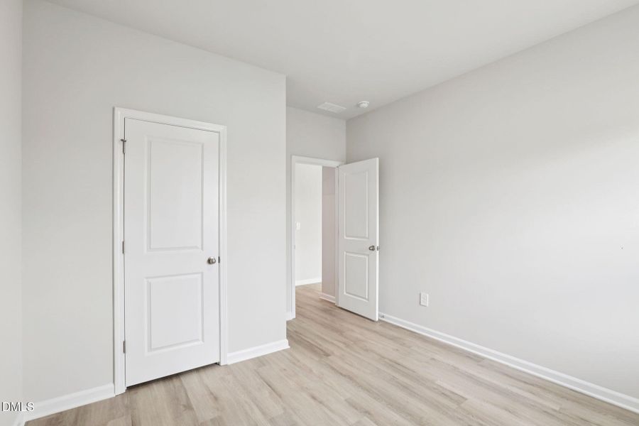 13-web-or-mls-Raleigh- River Glen- 641 W