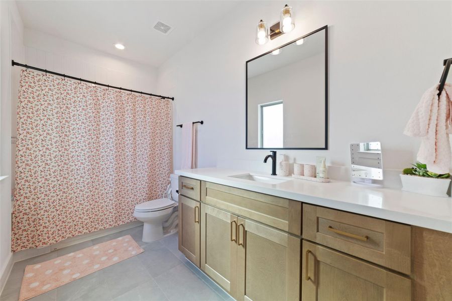 Furnished interior view inside a new home in , Houston (Image 12). Furnished interior view inside a new home in , Houston (Image 12).