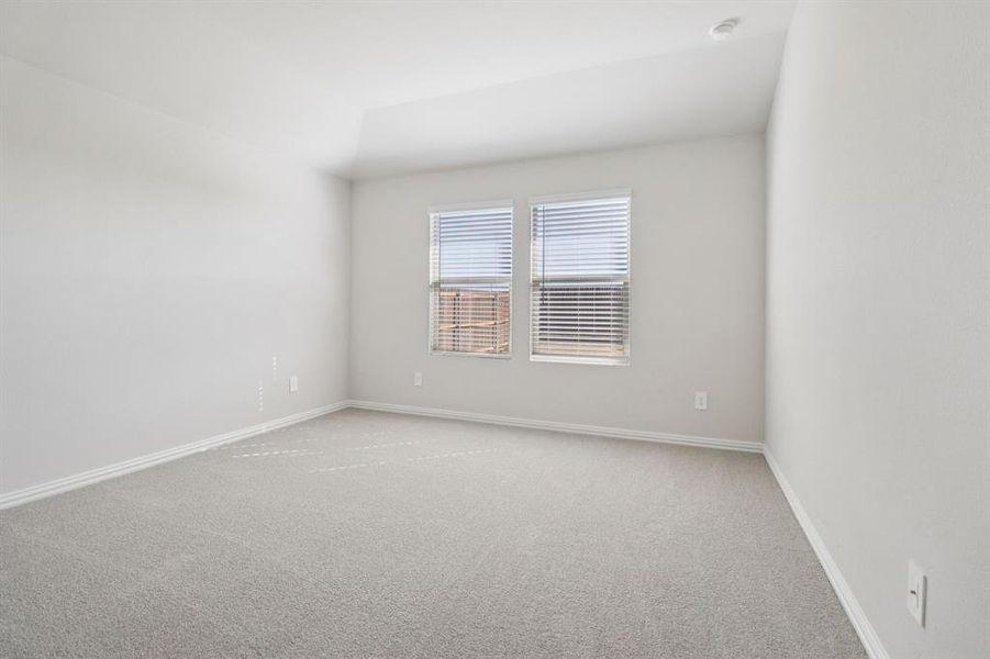 Spacious, unfurnished interior of a new home in River Ridge, Crandall (Image 31).