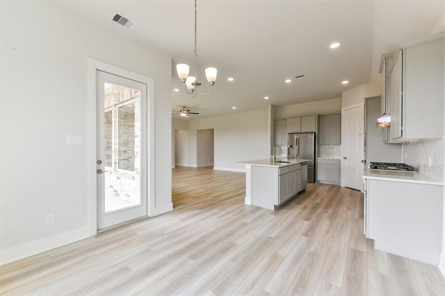 Image 35 of a home in Lago Mar. Image 35 of a home in Lago Mar.