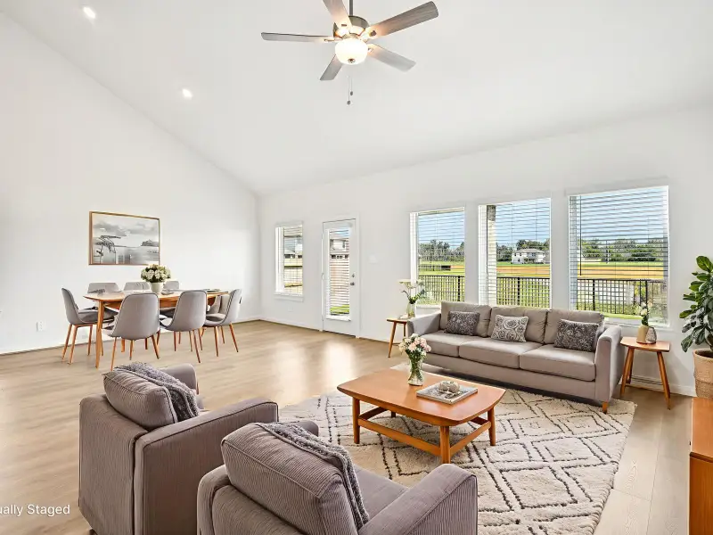 Furnished interior view inside a new home in Stewart's Ranch, Conroe (Image 3).
