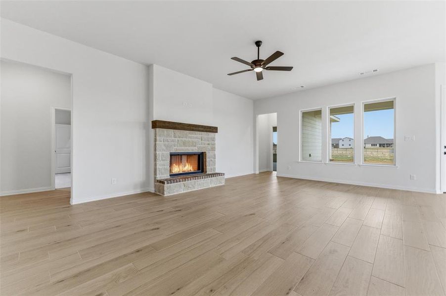 Spacious, unfurnished interior of a new home in Fairview Meadows, New Fairview (Image 14).