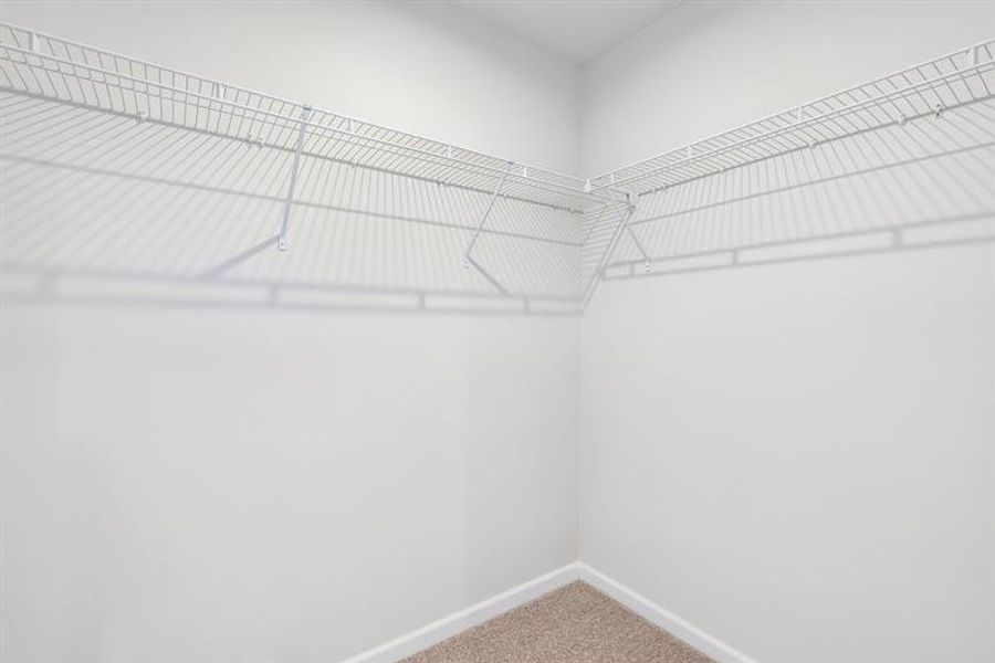 Spacious, unfurnished interior of a new home in Somerset, Santee (Image 22).