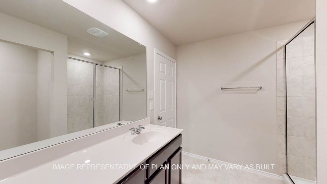 Representative furnished interior of a home built from the Ashburn by D.R. Horton in Reynolds Crossing, Killeen (Image 14).
