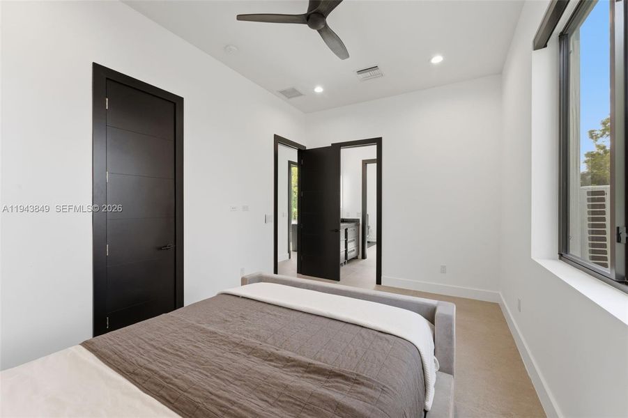 Furnished interior view inside a new home in , Wilton Manors (Image 12).