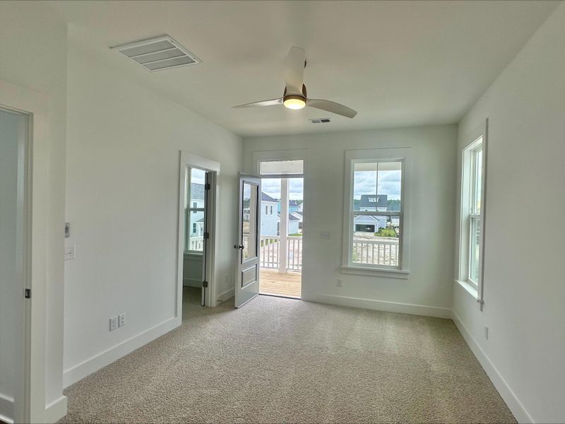 Spacious, unfurnished interior of a new home in Nexton - Midtown, Summerville (Image 9).