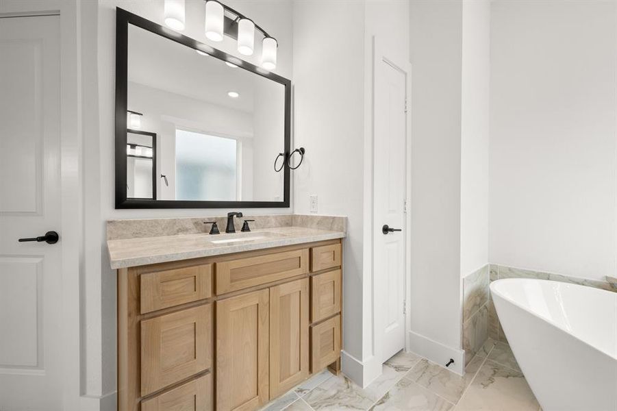 341 Loretta- Primary Suite-4064