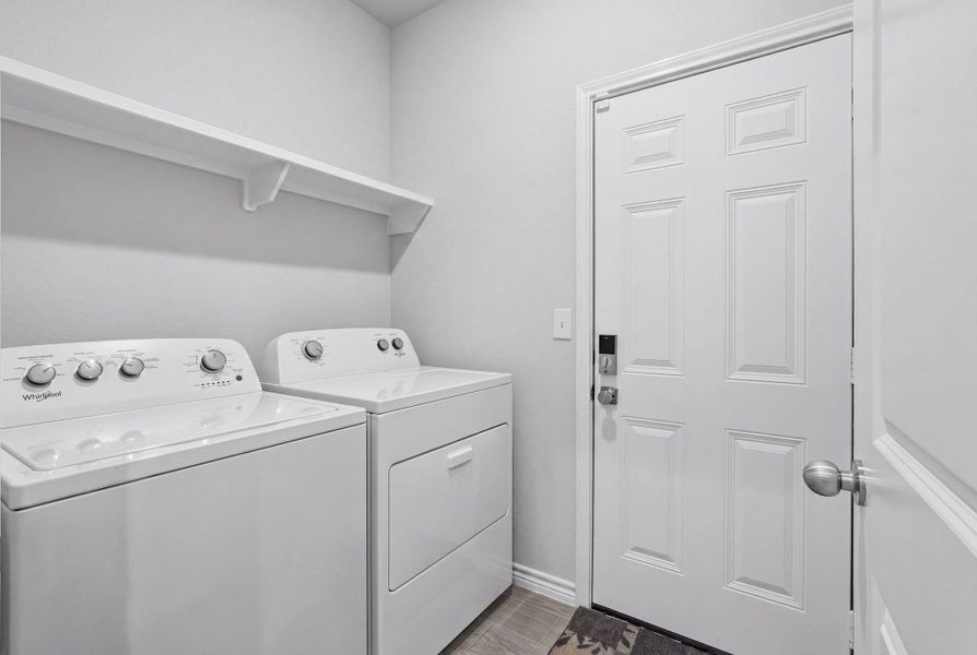 Image 30 of a home in Arrowhead Lakes.