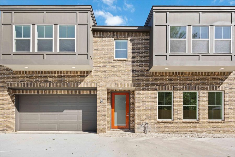 Exterior details and patio area of a home in , Houston (Image 1). Exterior details and patio area of a home in , Houston (Image 1).