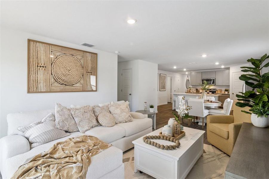 Furnished interior view inside a new home in Bradbury Creek, Haines City (Image 6).