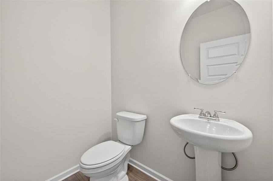 Furnished interior view inside a new home in Garrett Preserve, Douglasville (Image 6).