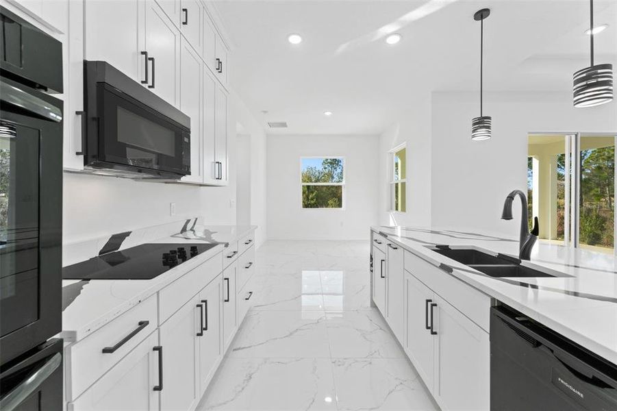 Furnished interior view inside a new home in , Orlando (Image 9).