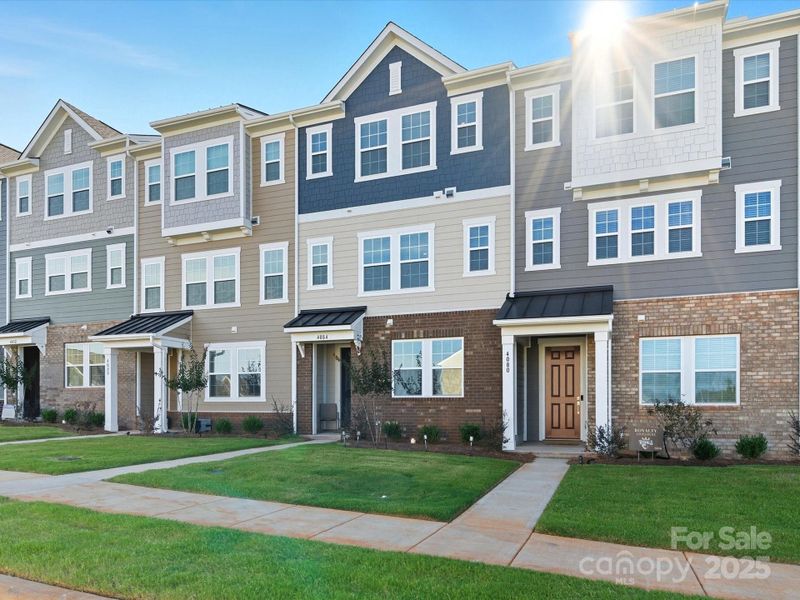 Image 35 of a home in .