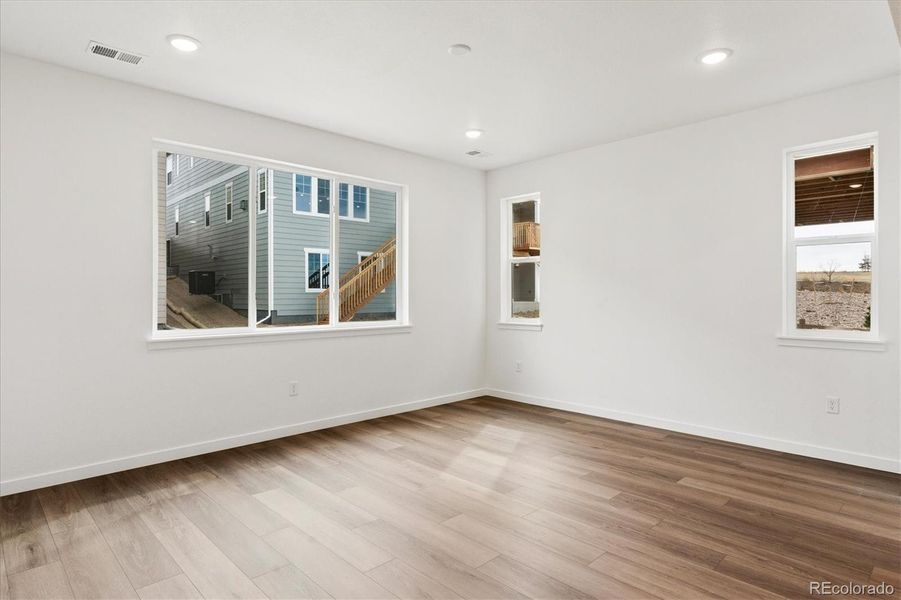Spacious, unfurnished interior of a new home in The Summit at Meridian, Englewood (Image 19).