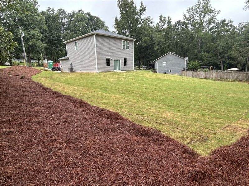 Exterior details and patio area of a home in , Conyers (Image 4).