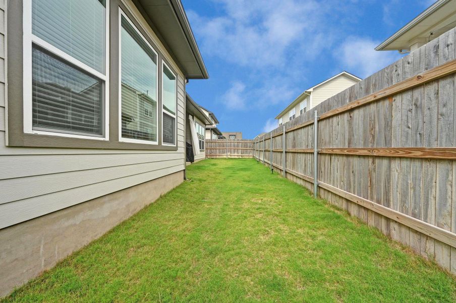 Fenced, private and low-maintenance! Fenced, private and low-maintenance!