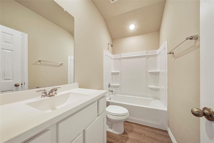 Guest bathroom with tub/shower combo