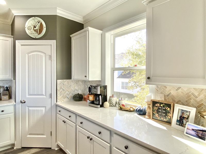Furnished interior view inside a new home in , Georgetown (Image 7).