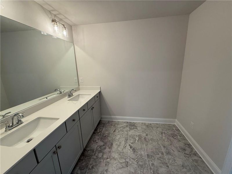 Image 47 of a home in .