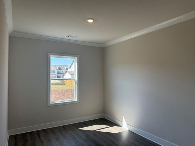 Spacious, unfurnished interior of a new home in Rosewood Lake Estates, Hoschton (Image 26).