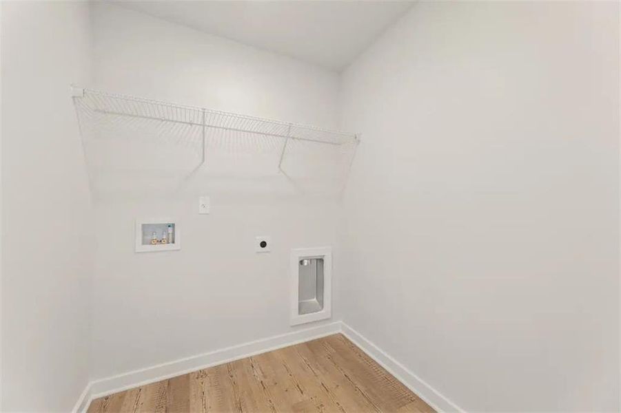 Spacious, unfurnished interior of a new home in Parkview Estates, South Fulton (Image 23). Spacious, unfurnished interior of a new home in Parkview Estates, South Fulton (Image 23).