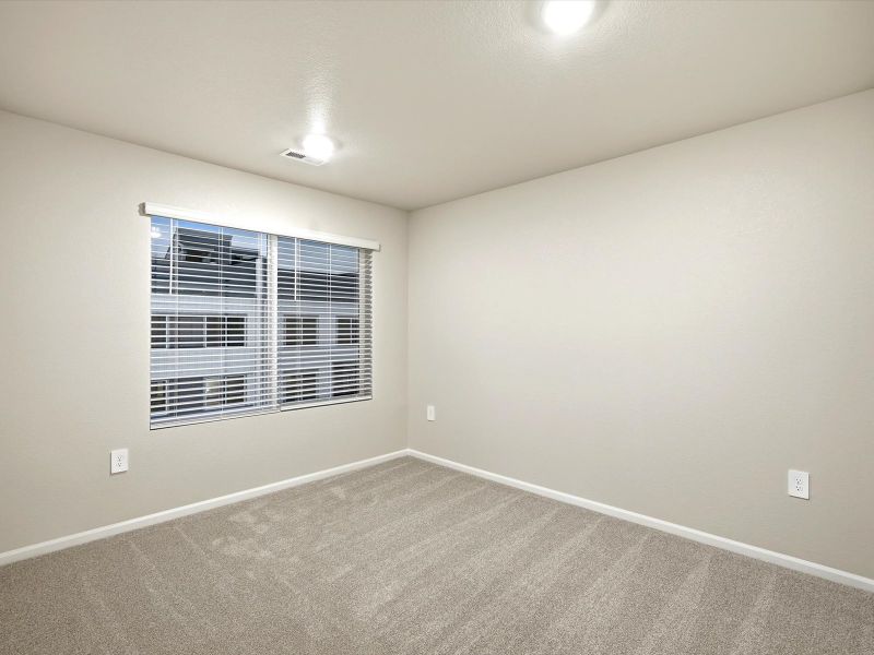 Spacious, unfurnished interior of a new home in Three Hills, Morrison (Image 21).