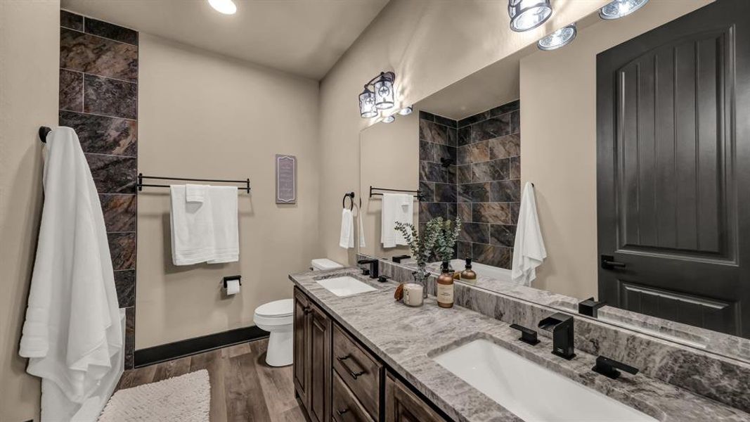 Furnished interior view inside a new home in Saddle Crest Estates, Weatherford (Image 13).