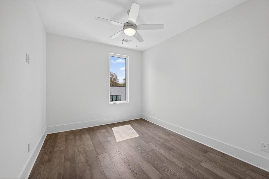 Spacious, unfurnished interior of a new home in , Decatur (Image 29).