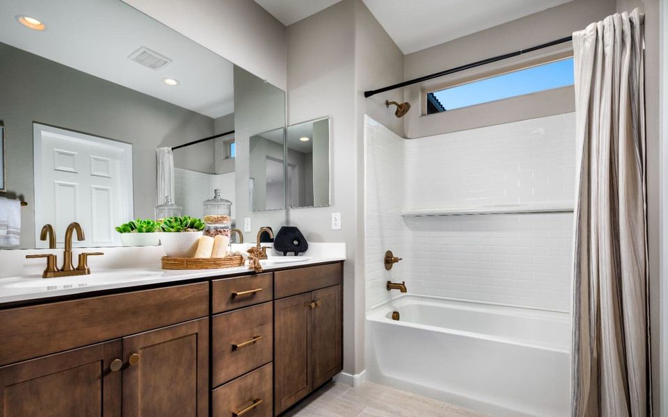 Furnished interior view inside a new home in Alamar, Avondale (Image 9).