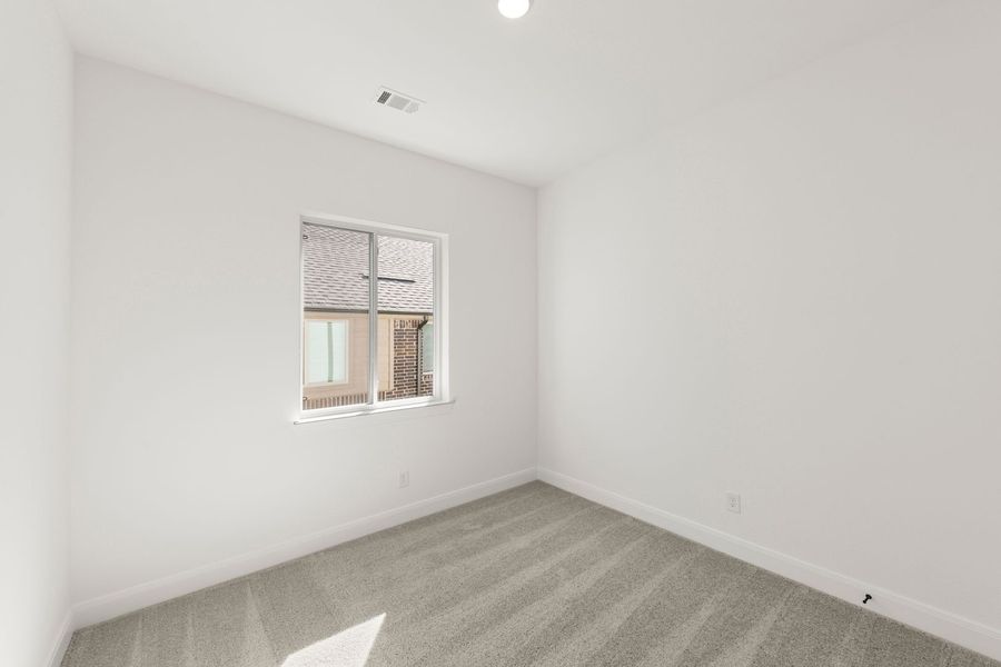 Spacious, unfurnished interior of a new home in West Crossing, Anna (Image 13).