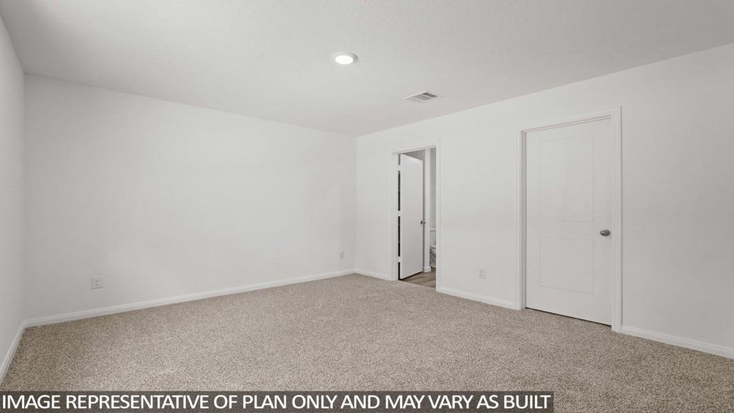 Spacious, unfurnished interior of a new home in McCrorey Trails, Conroe (Image 17).