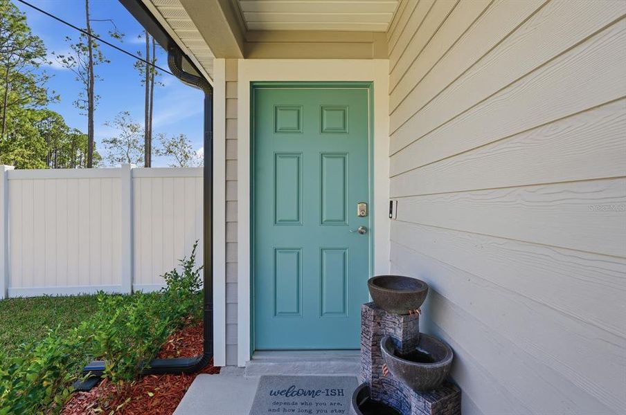 Exterior details and patio area of a home in Palm Coast Homesites, Palm Coast (Image 4).