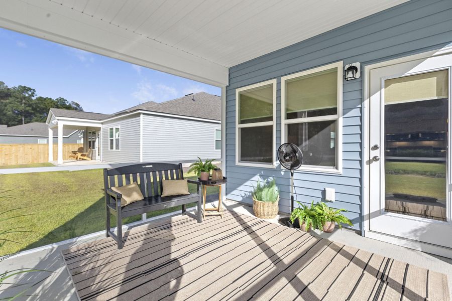 Exterior details and patio area of a home in Cedar Glen Preserve, Huger (Image 26).